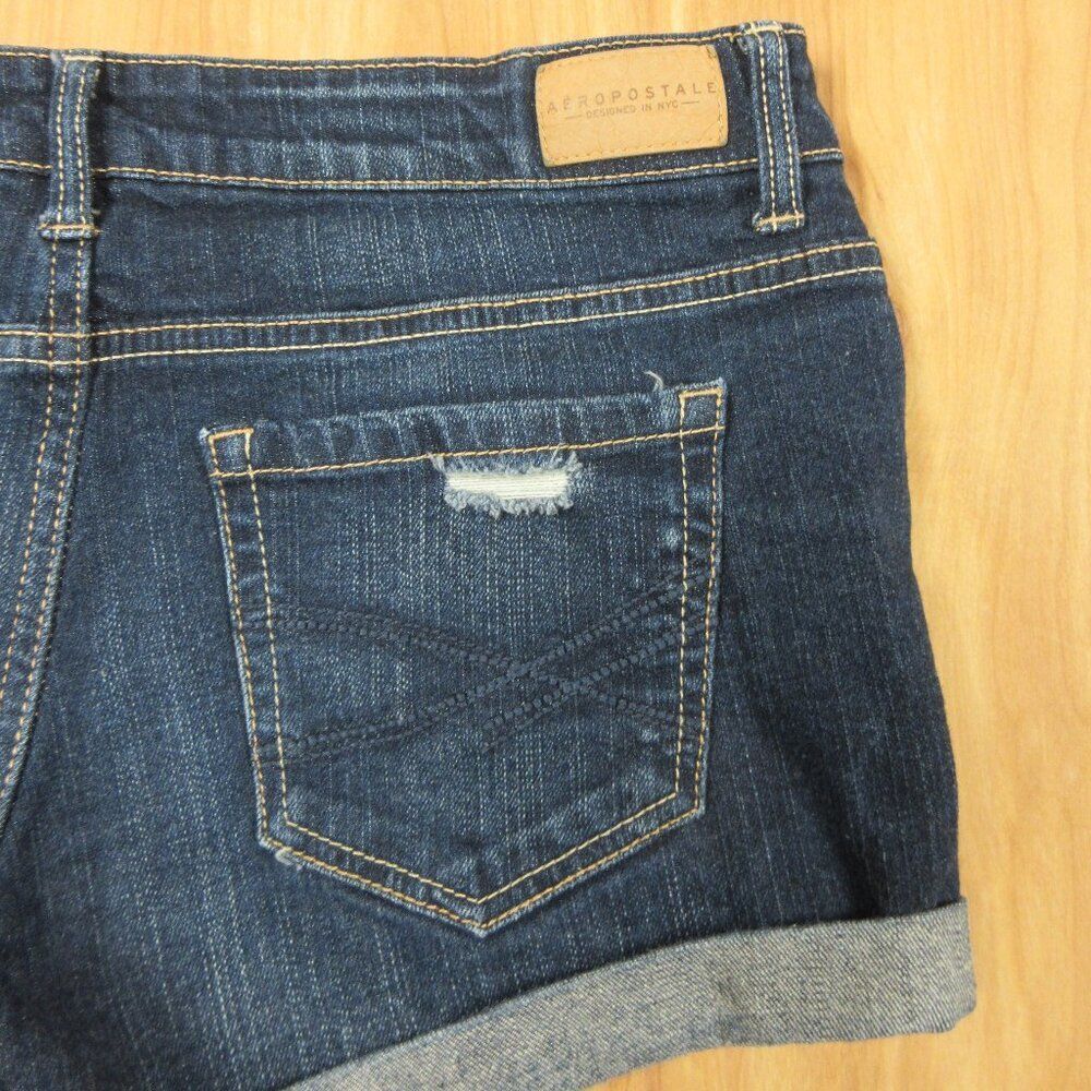 AEROPOSTALE Midi Cuffed Distressed Jean Shorts Sz 4 Ripped Dark Blue Denim Jorts - Picture 10 of 13